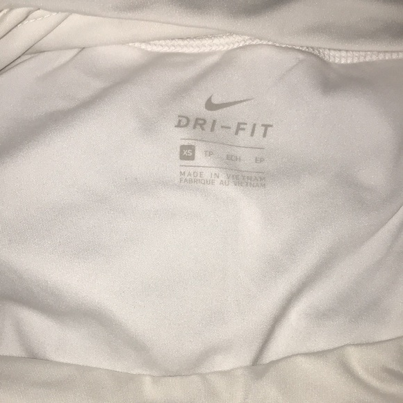 Nike dri fit white running shorts - Picture 3 of 3
